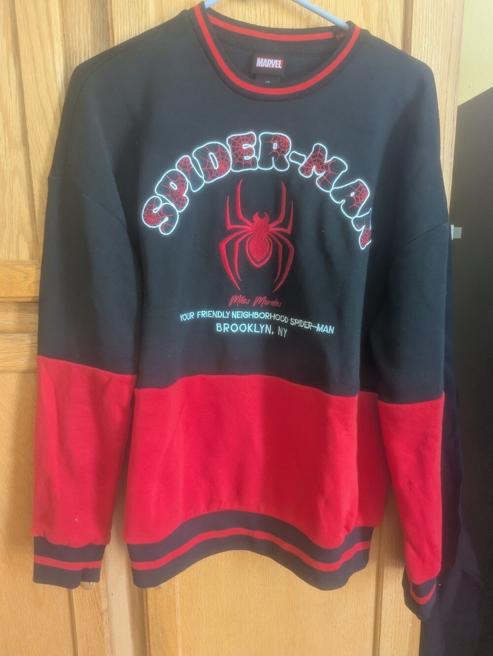 Marvel Spider-Man Black and Red Colorblock Crewneck Sweatshirt Size XS